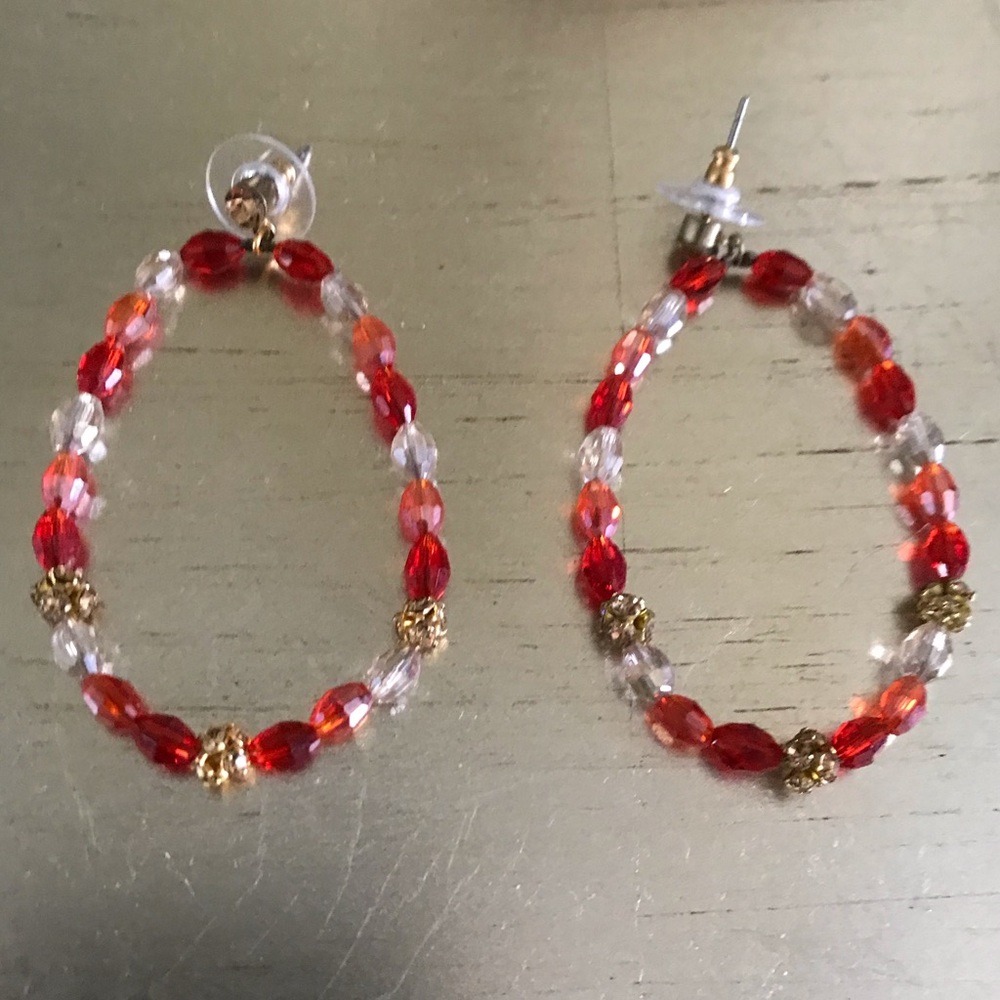 PERFECT FOR HOLIDAYS-BRAND NEW  HOOP EARRINGS! - Picture 4 of 6